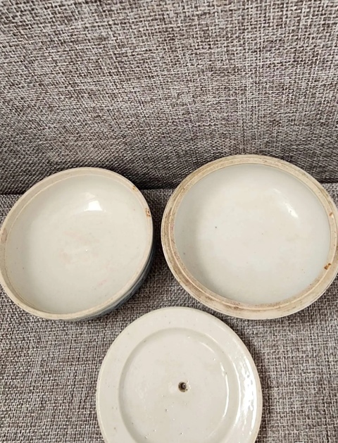 古玩陶瓷清乾隆青花麒麟送子蓋盒（有保真卡）拍賣，當前價格1200元