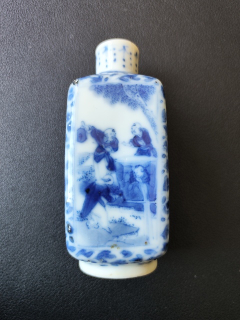 古玩陶瓷司馬光砸缸青花鼻煙壺拍賣,當(dāng)前價格8800元