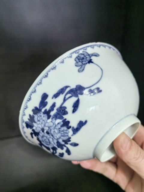 古玩陶瓷官窯 大清光緒年制青花折枝花卉紋碗拍賣，當(dāng)前價(jià)格7000元