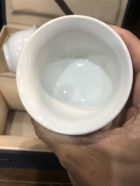 古玩陶瓷（精品主人杯）創(chuàng)匯-甜白釉-大號(hào)主人杯一組拍賣，當(dāng)前價(jià)格430元
