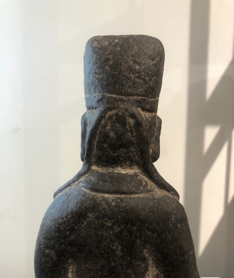 古玩雜項青石雕文官像拍賣，當前價格38888元