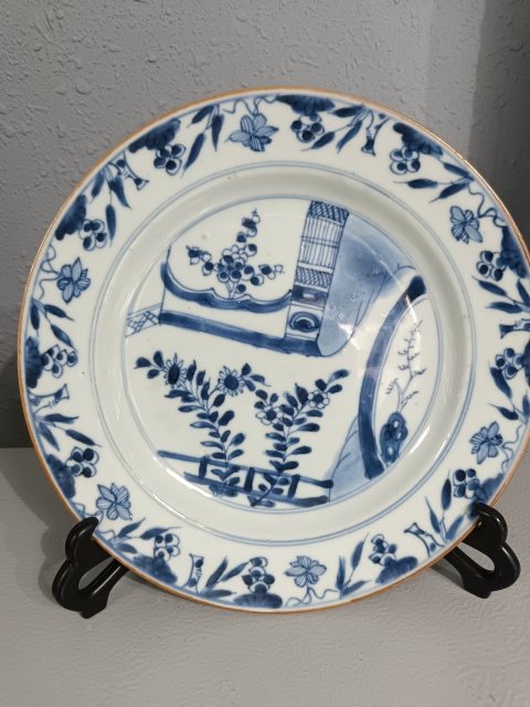 古玩陶瓷清康熙青花庭院花卉盤拍賣，當(dāng)前價(jià)格1980元