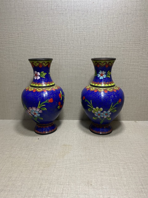 古玩雜項景泰藍花瓶拍賣,當前價格1188元