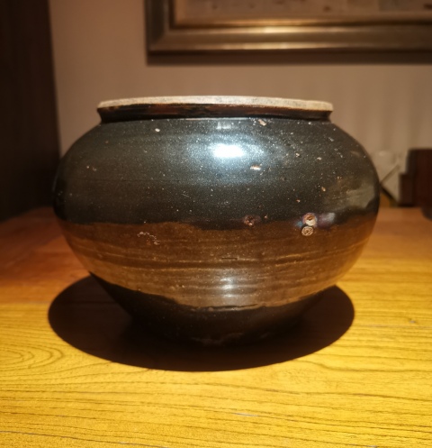 古玩陶瓷金元黑釉唇口大罐拍賣,當前價格299元