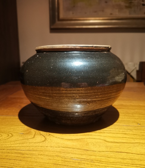 古玩陶瓷金元黑釉唇口大罐拍賣,當前價格299元