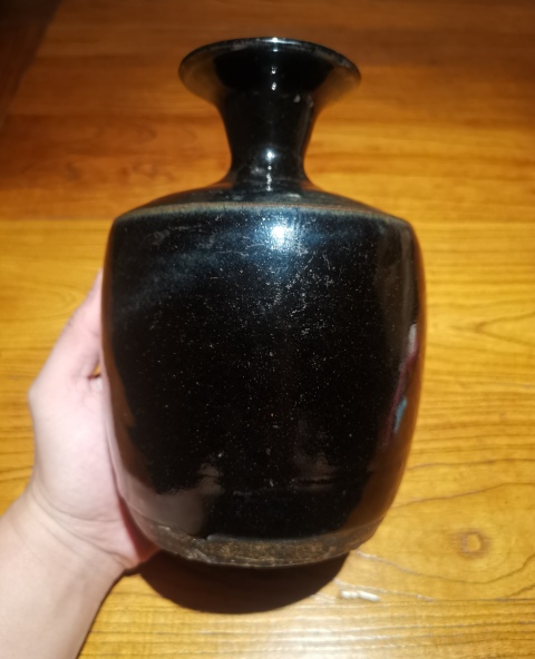 古玩陶瓷明代.窯變黑釉撇口梅瓶990拍賣,當(dāng)前價(jià)格990元