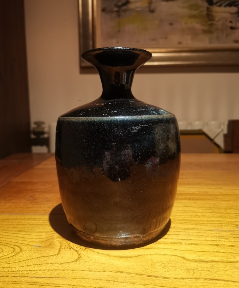 古玩陶瓷明代.窯變黑釉撇口梅瓶990拍賣,當(dāng)前價(jià)格990元