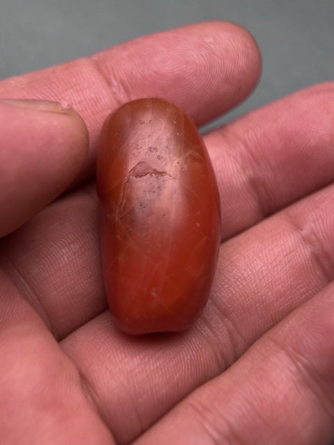 古玩玉器藏傳南紅勒子拍賣，當(dāng)前價格3600元