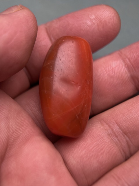 古玩玉器藏傳南紅勒子拍賣，當(dāng)前價格3600元