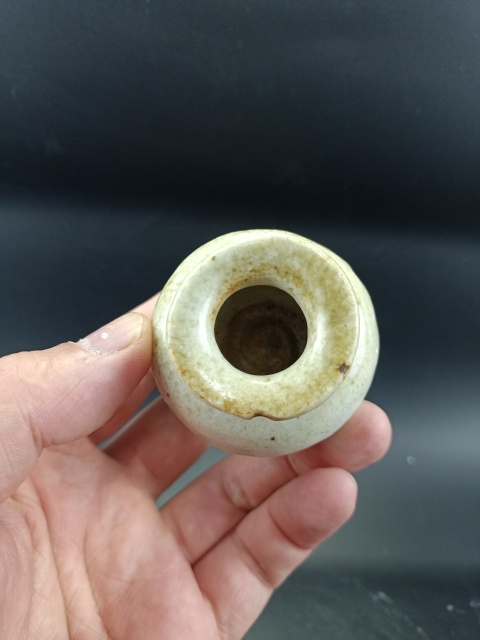古玩陶瓷【清早】哥釉小石榴尊【文房雅器】拍賣，當前價格0元