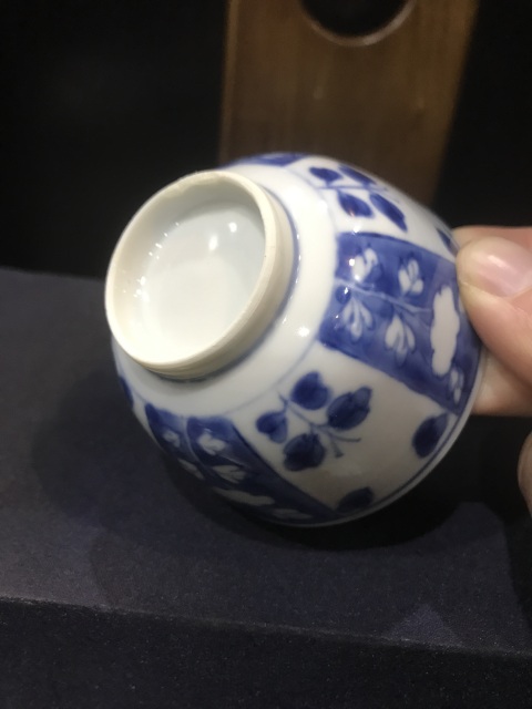 古玩陶瓷(精品主人杯)清-康熙-青花留白-花卉紋主人杯一對(duì)拍賣,當(dāng)前價(jià)格1584元