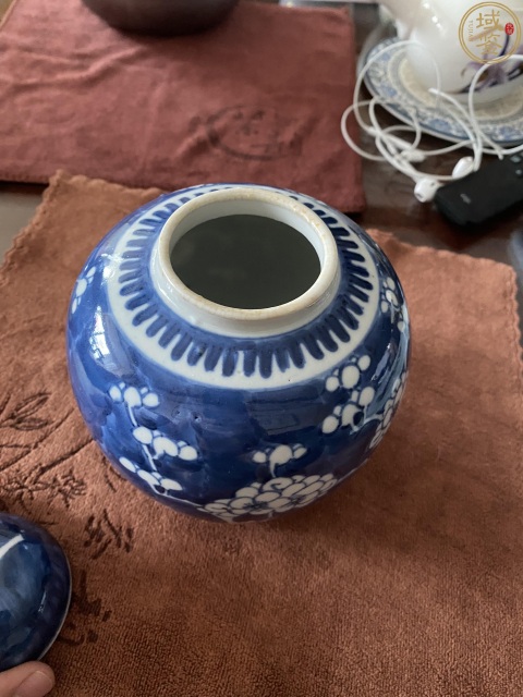 古玩陶瓷青花留白冰梅紋蓋罐拍賣，當前價格1508元