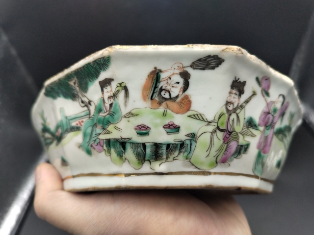 古玩陶瓷粉彩八仙人物攢盤拍賣，當前價格850元