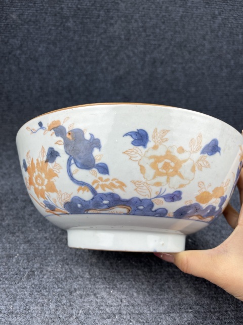 古玩陶瓷青花礬紅碗拍賣(mài),當(dāng)前價(jià)格3288元