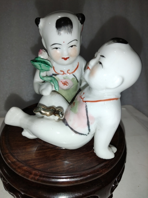 古玩陶瓷和合二仙童子塑像拍賣,當(dāng)前價(jià)格688元