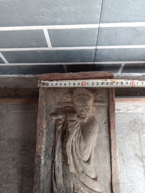 古玩陶瓷元代人物紋磚傭雕拍賣,當(dāng)前價(jià)格2600元