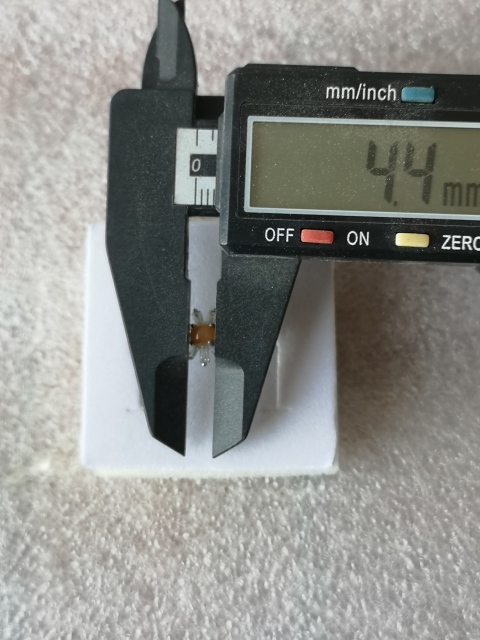 古玩玉器天然翡翠鑲嵌戒指拍賣，當前價格135元