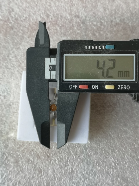 古玩玉器天然翡翠鑲嵌戒指拍賣，當前價格135元