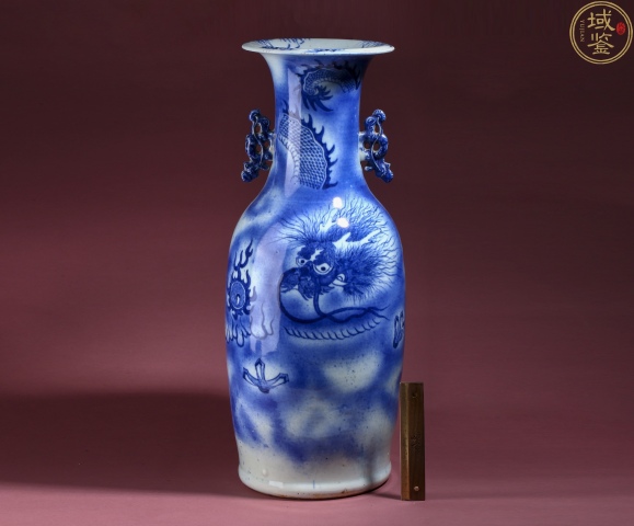 古玩陶瓷清道光 極品吹藍釉云龍三現紋雙耳大瓶拍賣,當前價格16000元