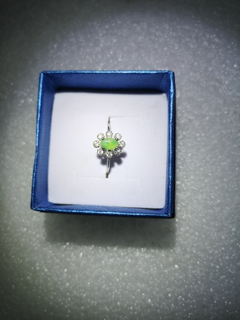 古玩玉器天然翡翠鑲嵌戒指拍賣,當前價格160元