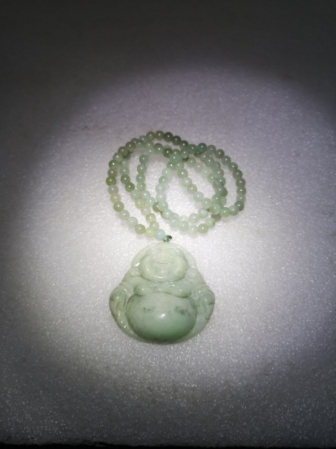 古玩玉器天然翡翠“佛公”掛件拍賣,當(dāng)前價(jià)格850元