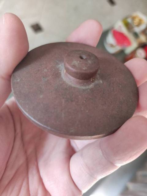 古玩雜項(xiàng)紫砂壺拍賣,當(dāng)前價(jià)格6000元