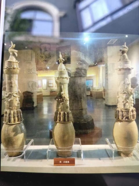 古玩陶瓷【館藏級(jí)重器】宋代:影青釉貼塑人物龍紋塔式罐【收藏重器】【龍紋級(jí)別比較高】拍賣(mài),當(dāng)前價(jià)格0元
