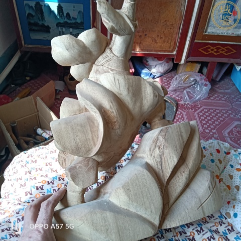 古玩雜項木雕拍賣，當前價格700元