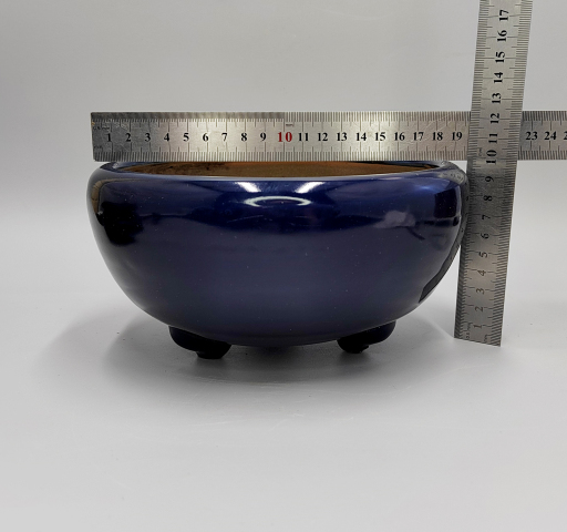 古玩陶瓷霽藍釉三足爐拍賣，當前價格3800元