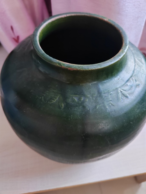 古玩陶瓷明代綠釉印花罐拍賣,當前價格3888元