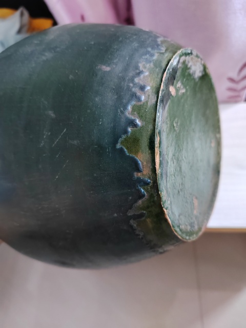 古玩陶瓷明代綠釉印花罐拍賣,當前價格3888元