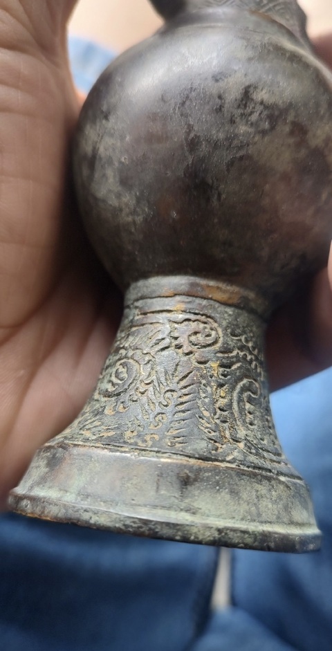 古玩銅器獸耳銜環(huán)銅瓶拍賣，當前價格1588元