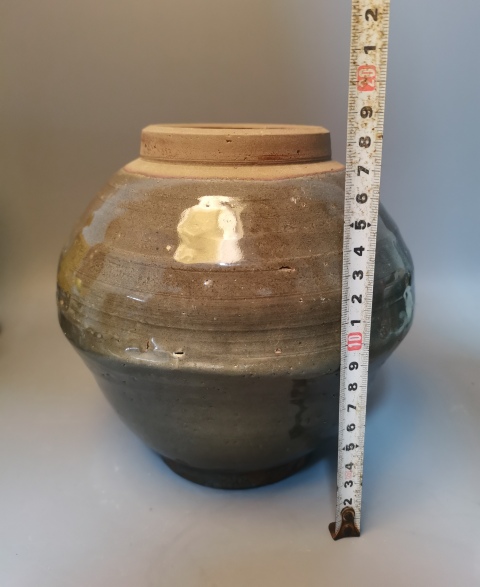 古玩陶瓷明代龍泉青瓷茶葉罐拍賣，當前價格169元