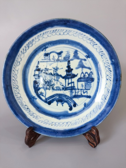 古玩陶瓷全品 清中晚期·青花山水人物臥足盤拍賣,當前價格399元