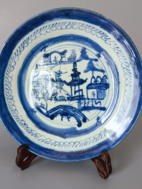 古玩陶瓷全品 清中晚期·青花山水人物臥足盤拍賣,當前價格399元