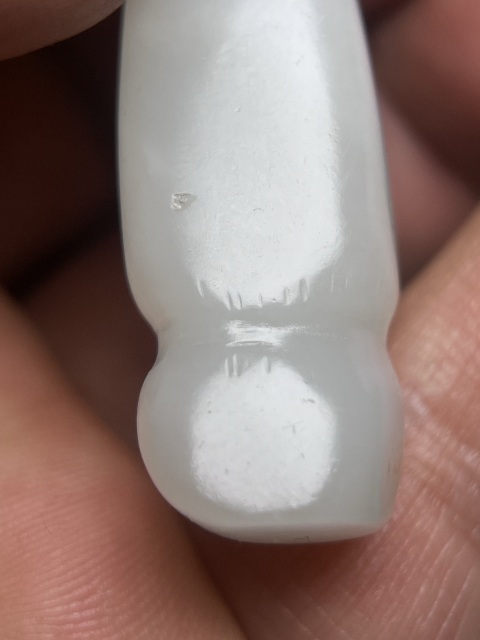 古玩玉器清代白玉籽料蓮藕墜拍賣，當前價格6800元