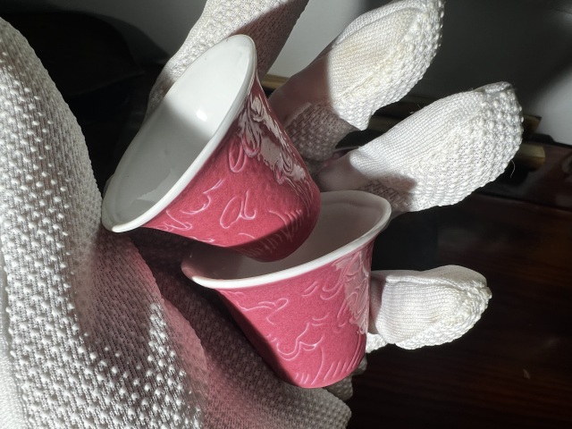 古玩陶瓷民國(guó) 胭脂紅軋道杯碟 2對(duì)拍賣，當(dāng)前價(jià)格588元