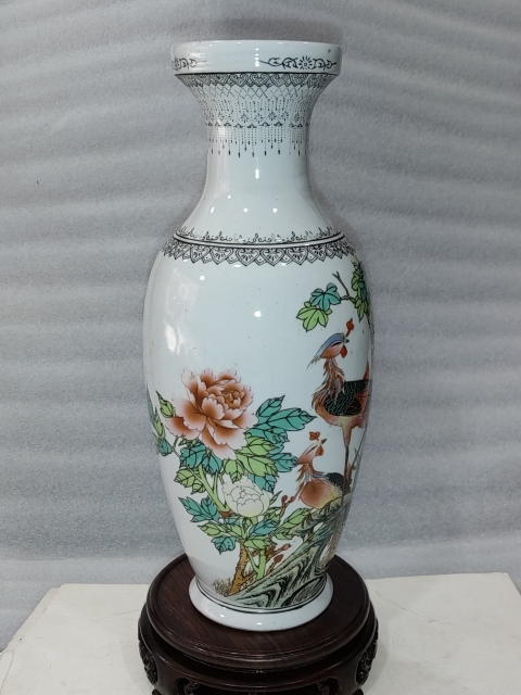 古玩陶瓷粉彩雙鳳牡丹花紋瓶拍賣,當前價格1288元