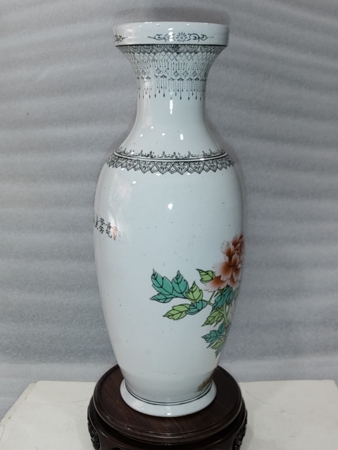 古玩陶瓷粉彩雙鳳牡丹花紋瓶拍賣,當前價格1288元