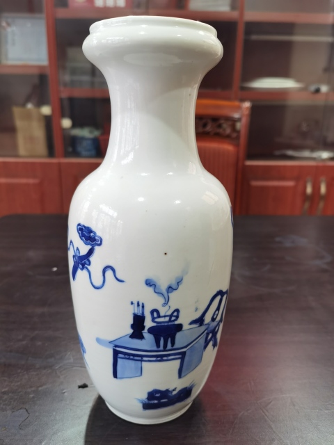 古玩陶瓷青花人物故事紋洗口賞瓶拍賣,當前價格13000元
