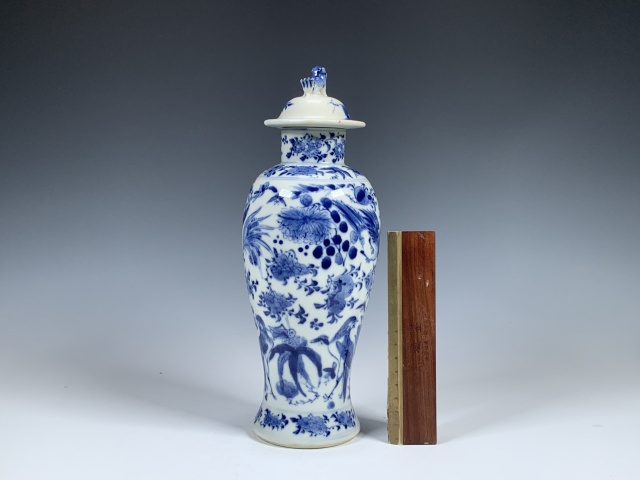 古玩陶瓷清晚期·青花花鳥紋蓋瓶拍賣,當前價格6500元
