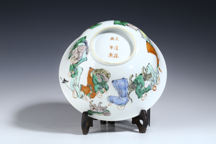 古玩陶瓷清晚·五彩十八羅漢紋大碗拍賣，當前價格11888元
