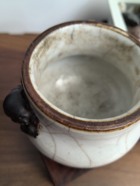 古玩陶瓷清乾隆官釉大開片哥釉獅耳香爐拍賣，當前價格35000元