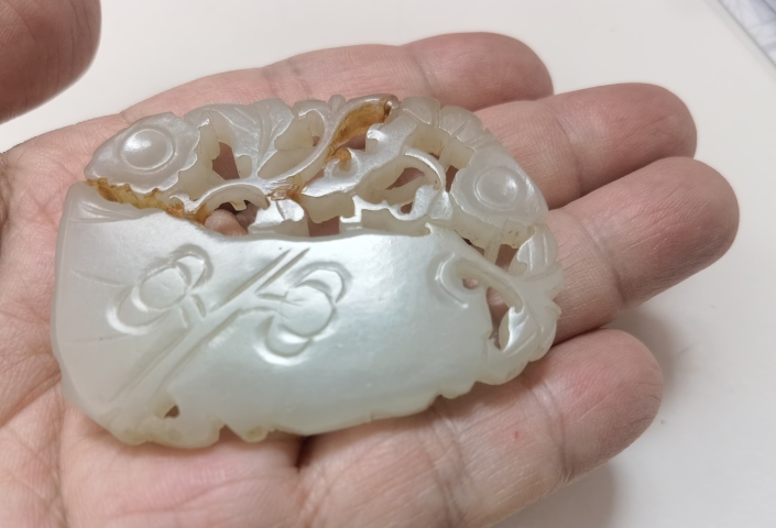 古玩玉器和田玉雕“梅樁佩”拍賣,當前價格8800元