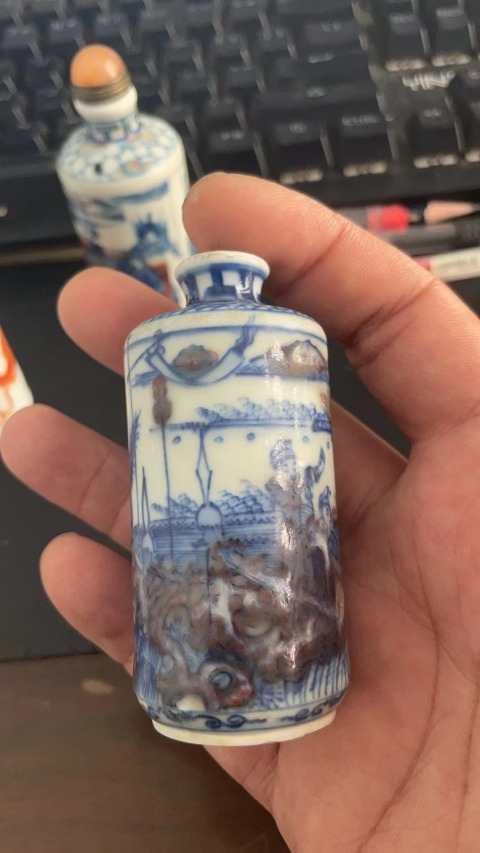 古玩陶瓷青花釉里紅人物故事鼻煙壺拍賣,當(dāng)前價格6800元