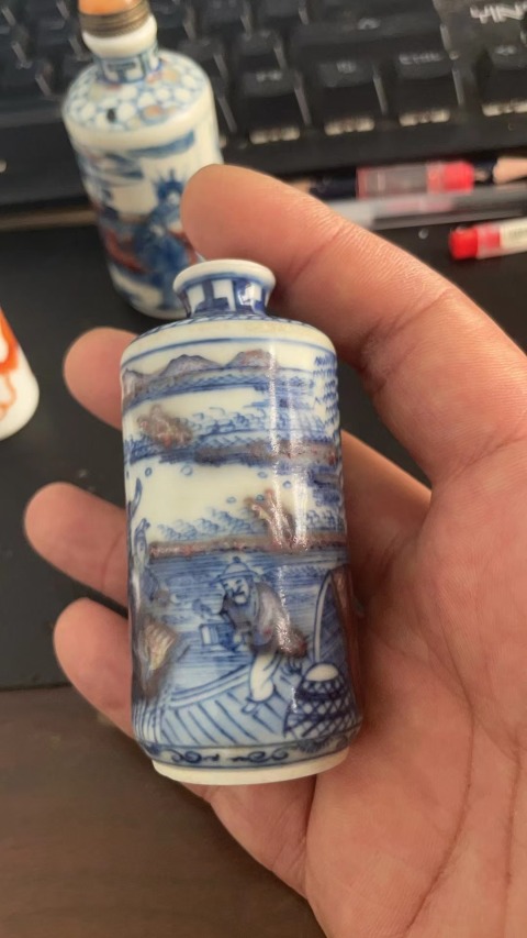 古玩陶瓷青花釉里紅人物故事鼻煙壺拍賣,當(dāng)前價格6800元
