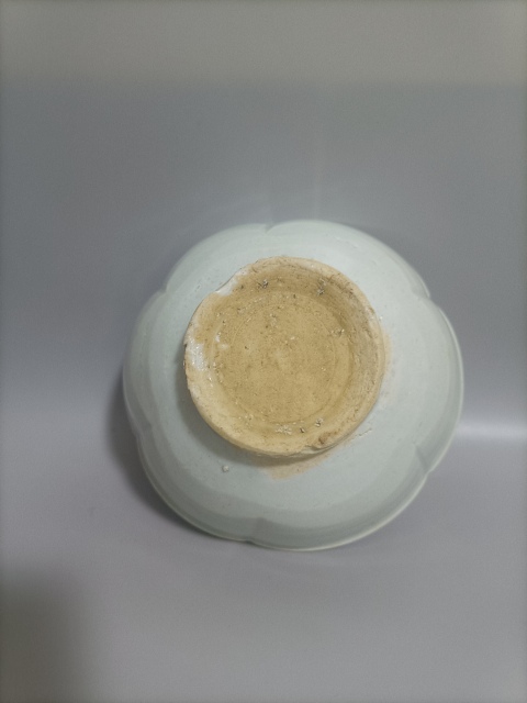 古玩陶瓷青白釉葵口碗拍賣，當(dāng)前價(jià)格5000元