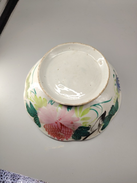 古玩陶瓷民國(guó).粉彩花鳥葵口碗拍賣,當(dāng)前價(jià)格100元
