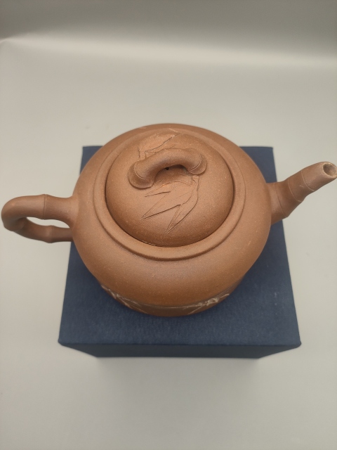 古玩雜項文氣手工詩文竹節(jié)壺拍賣,當前價格399元