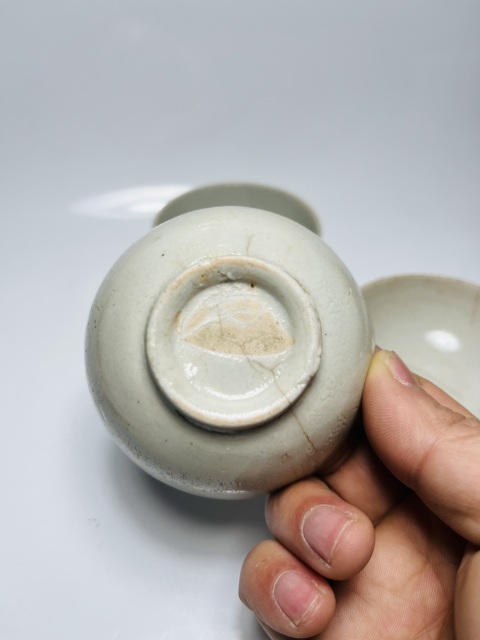 古玩陶瓷(明末清初)青白釉杯一組拍賣,當前價格0元